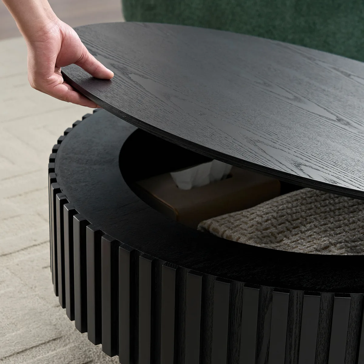 31.49'' Nesting Round Wood Coffee Table with Storage for Apartment — view 3